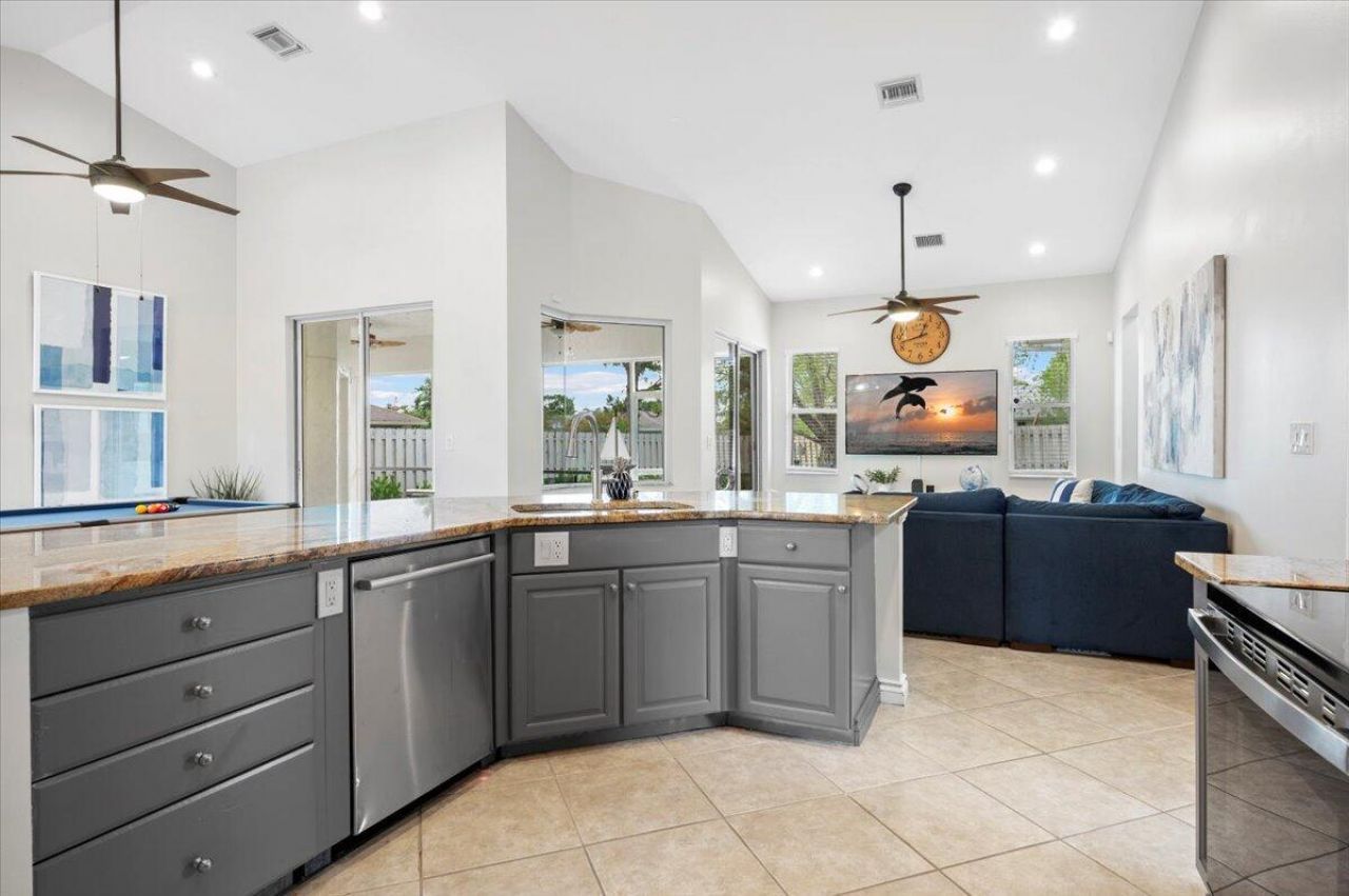 13866 Geranium Place, Wellington, FL 33414 Photo