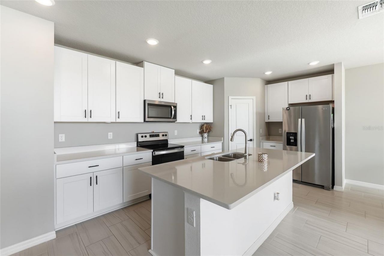 7124 Amelia River Drive, Parrish, FL 34219 Photo