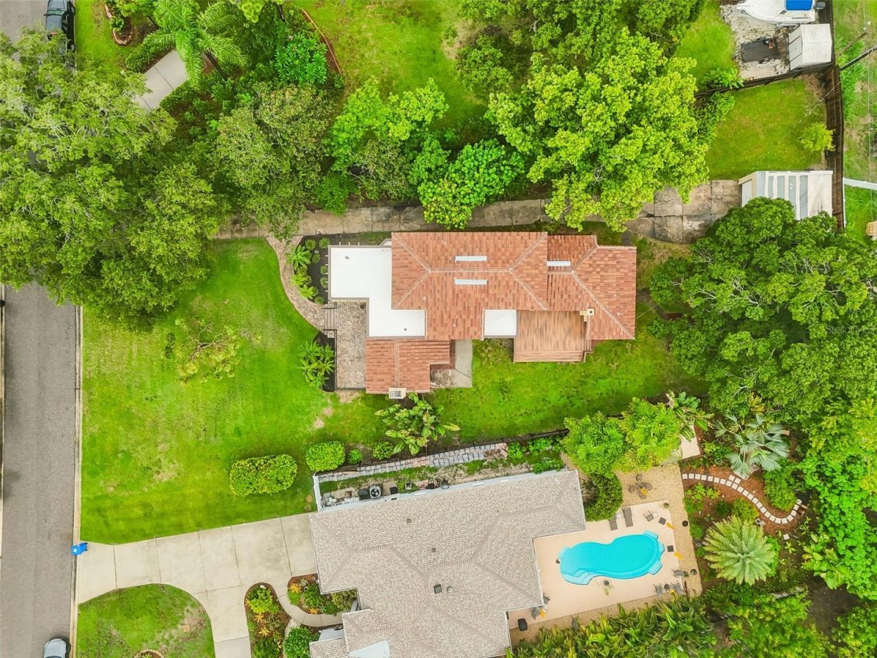 2518 Granada Circle E, Saint Petersburg, FL 33712 Photo
