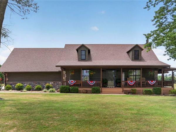 18578 Harmon Road, Fayetteville, AR 72704