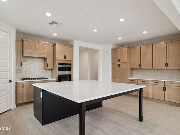 2726 E AGAVE KNOLL Road, Phoenix, AZ 85024