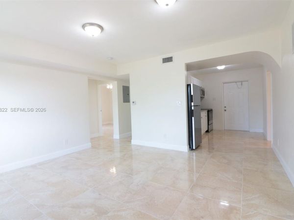3014 NW 6th St , Pompano Beach, FL 33069