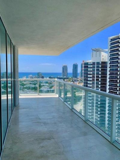 450 Alton Rd , Unit 2207, Miami Beach, FL 33139 Photo