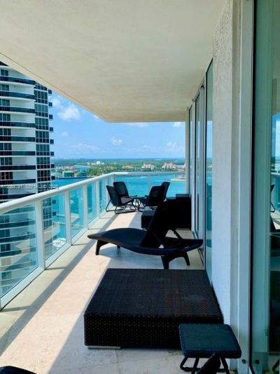 450 Alton Rd , Unit 2207, Miami Beach, FL 33139 Photo