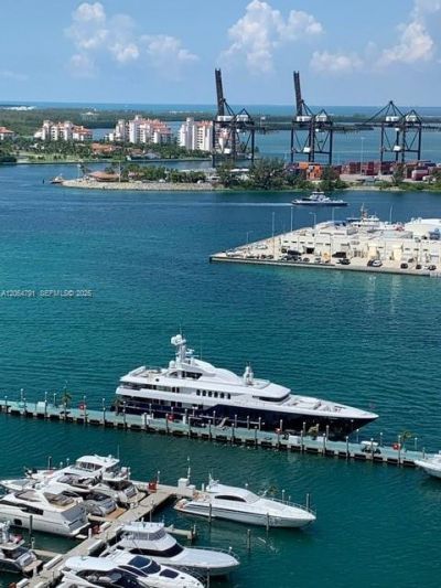 450 Alton Rd , Unit 2207, Miami Beach, FL 33139 Photo