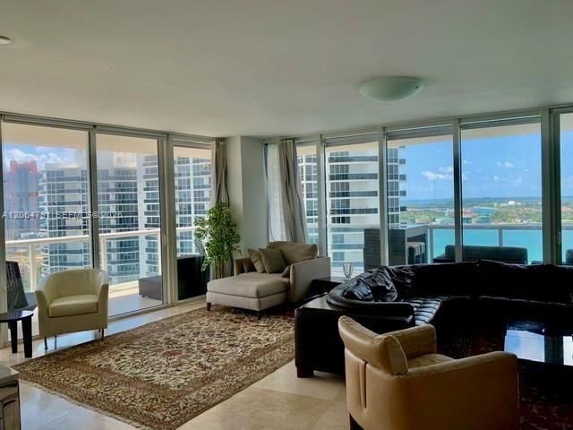 450 Alton Rd , Unit 2207, Miami Beach, FL 33139 Photo