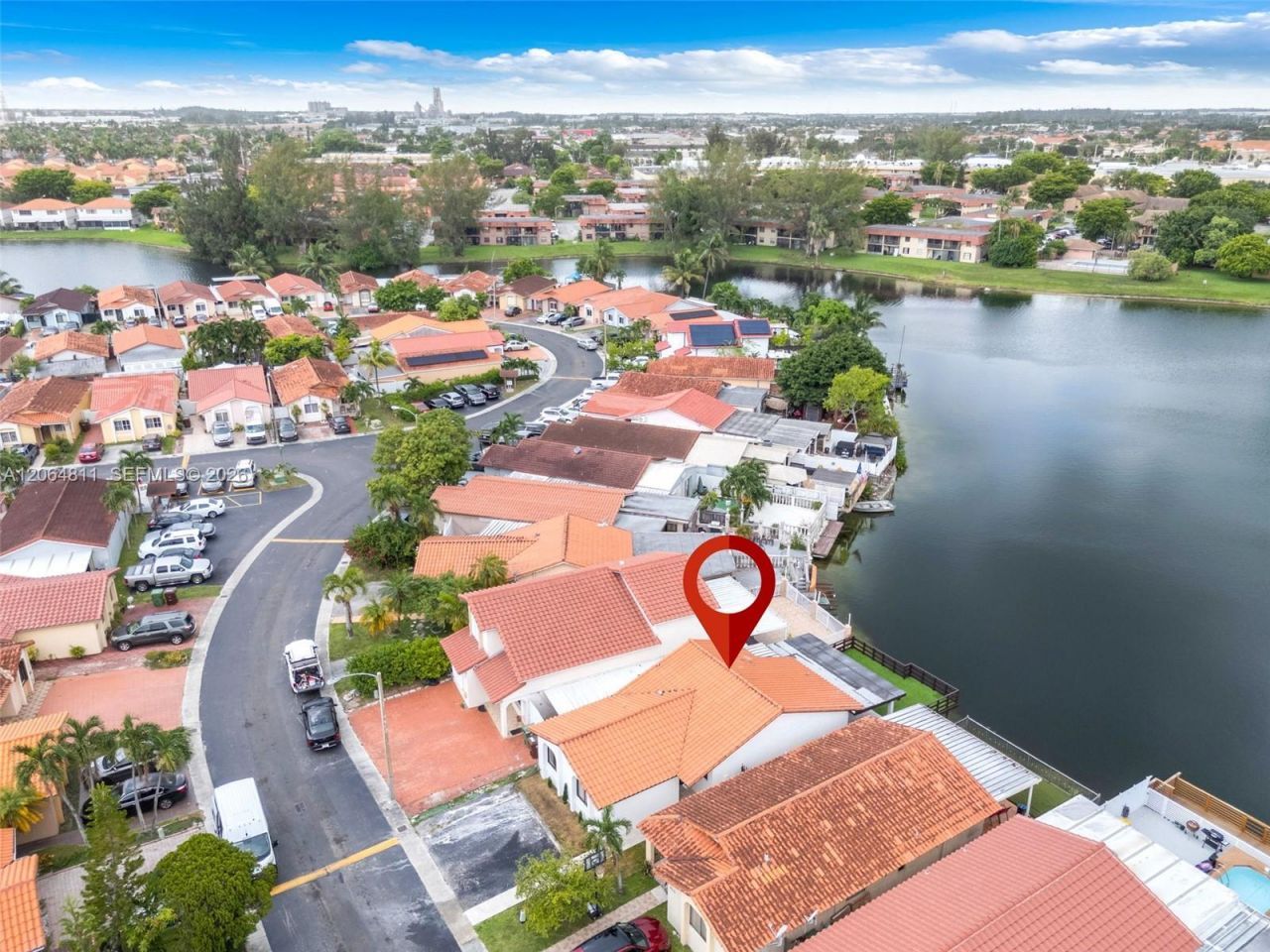 2523 W 65th St, Hialeah, FL 33016 Photo
