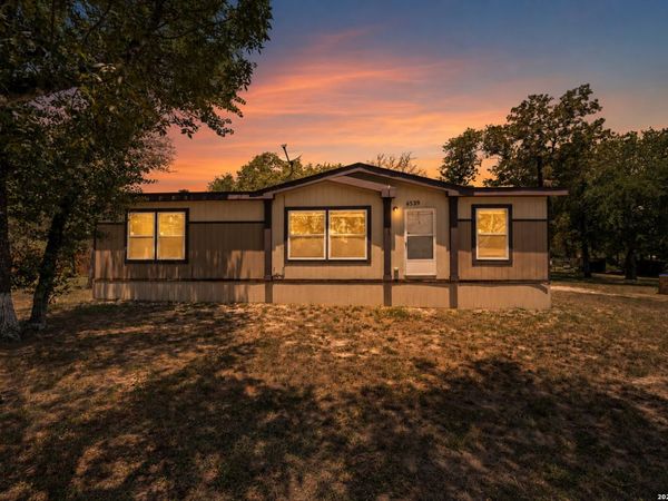 4339 NEW MATHIS RD, Elmendorf, TX 78112