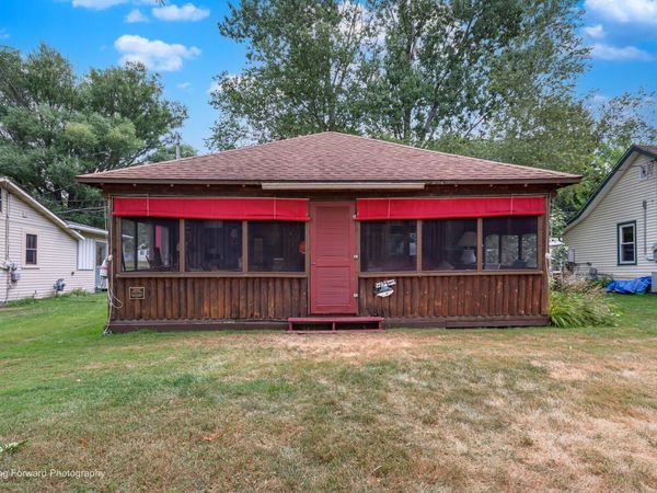 N4532 E. Shore Place Rd, Oakland, WI 53523