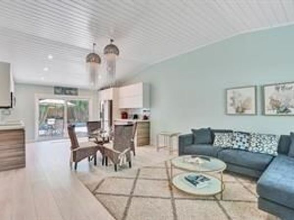 2516 NE 12TH Street, Unit 1-2, Fort Lauderdale, FL 33304