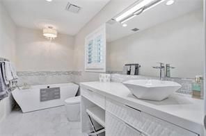 2516 NE 12th Street, Unit 1-2, Fort Lauderdale, FL 33304 Photo