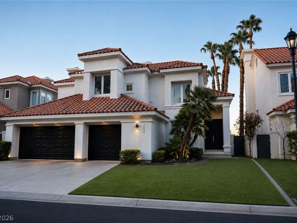 2208 Bay Hill Drive , Las Vegas, NV 89117