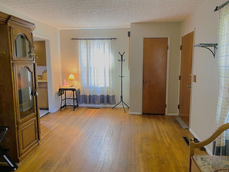 1198 Marble Drive, Columbus, OH 43227 Photo 4