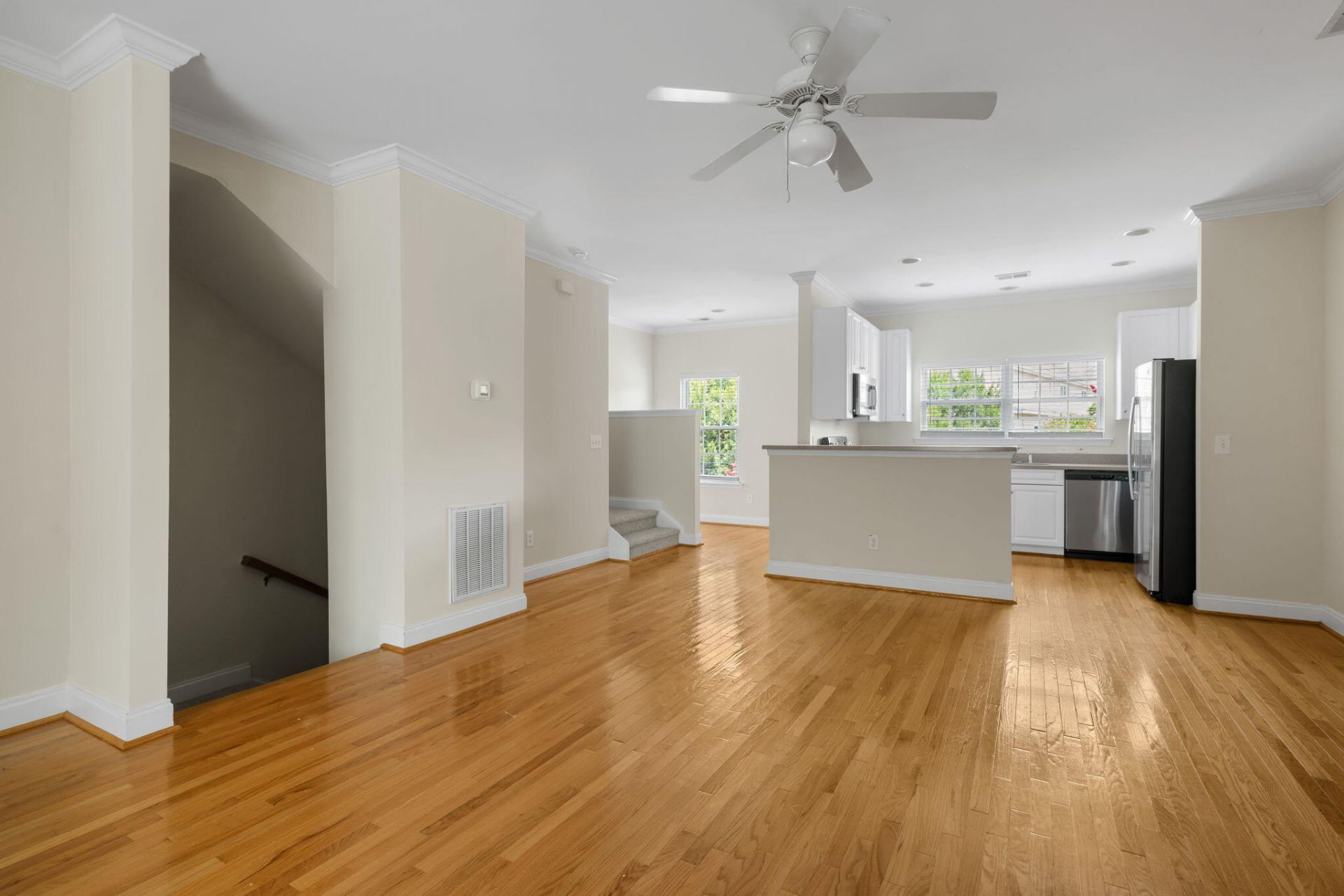 4102 Babbitt Street Photo 11