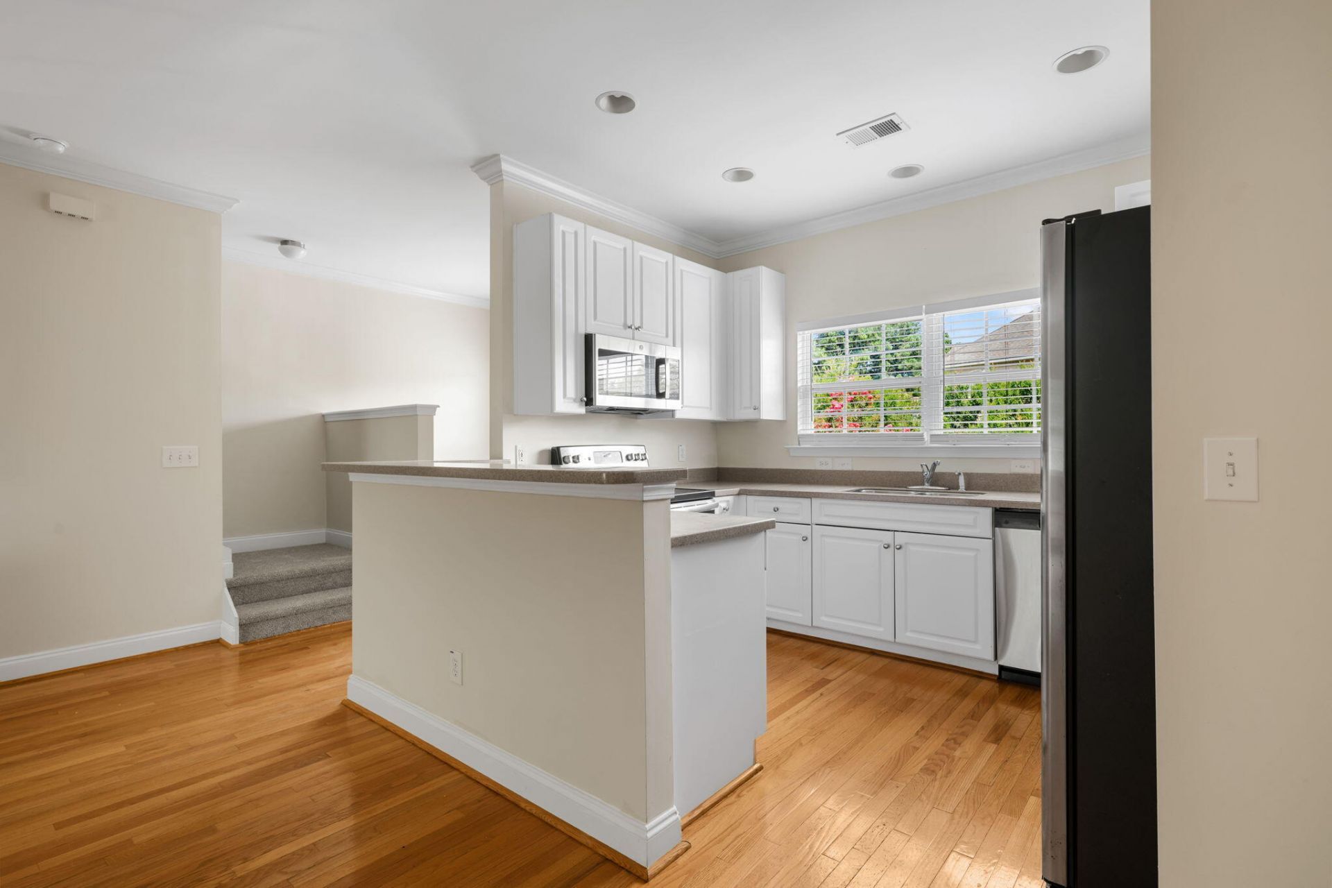4102 Babbitt Street Photo 13