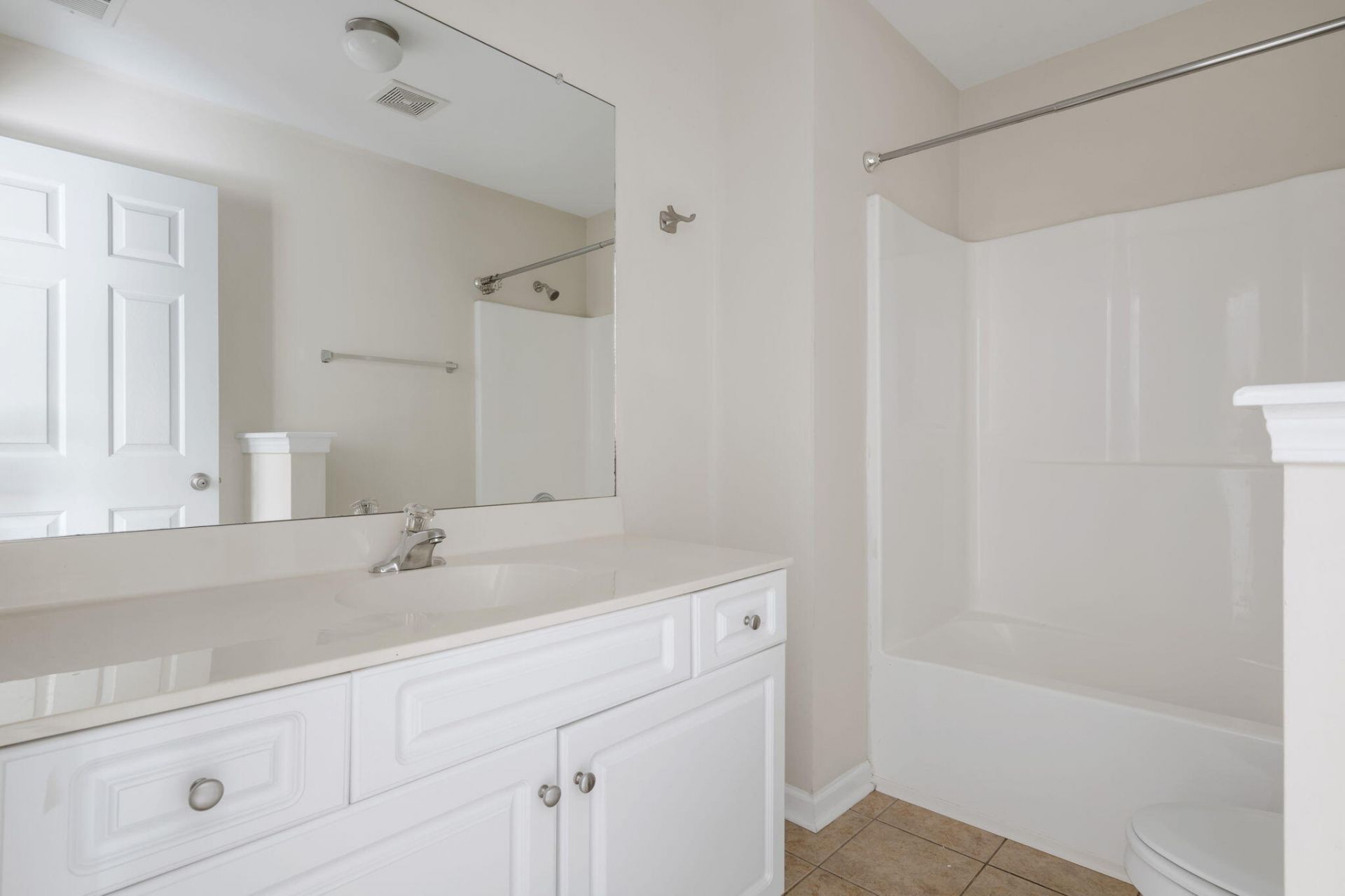 4102 Babbitt Street Photo 24