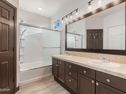 10235 Lucente Way, Reno, NV 89521 Photo