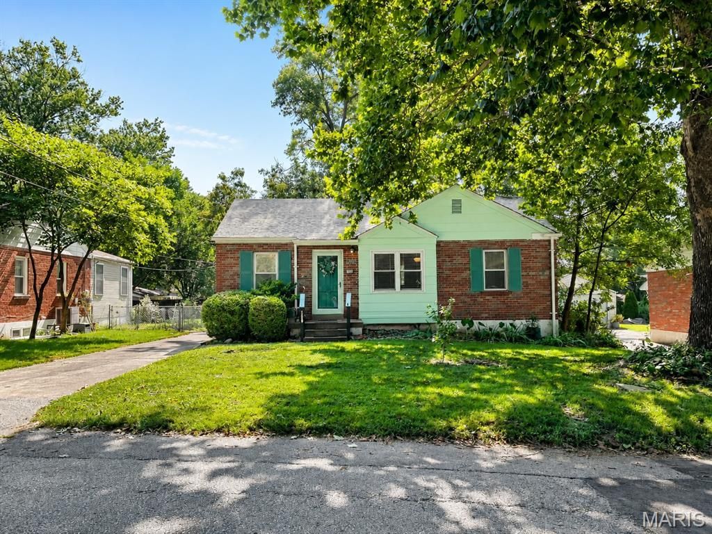 1250 Mckinley Avenue, Saint Louis, MO 63119 Main Photo