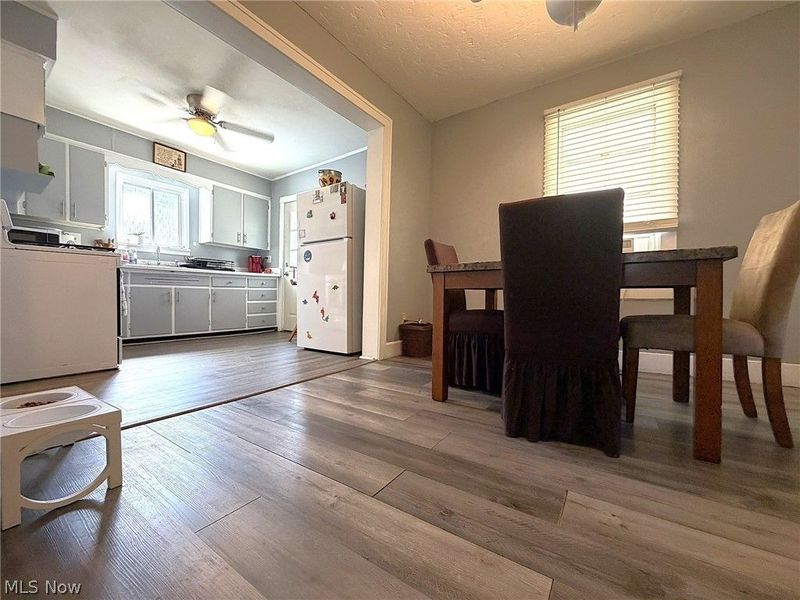 274 Bon Air Avenue , Elyria, OH 44035 Photo 8