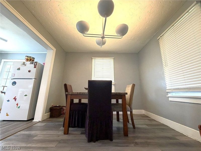 274 Bon Air Avenue , Elyria, OH 44035 Photo 9