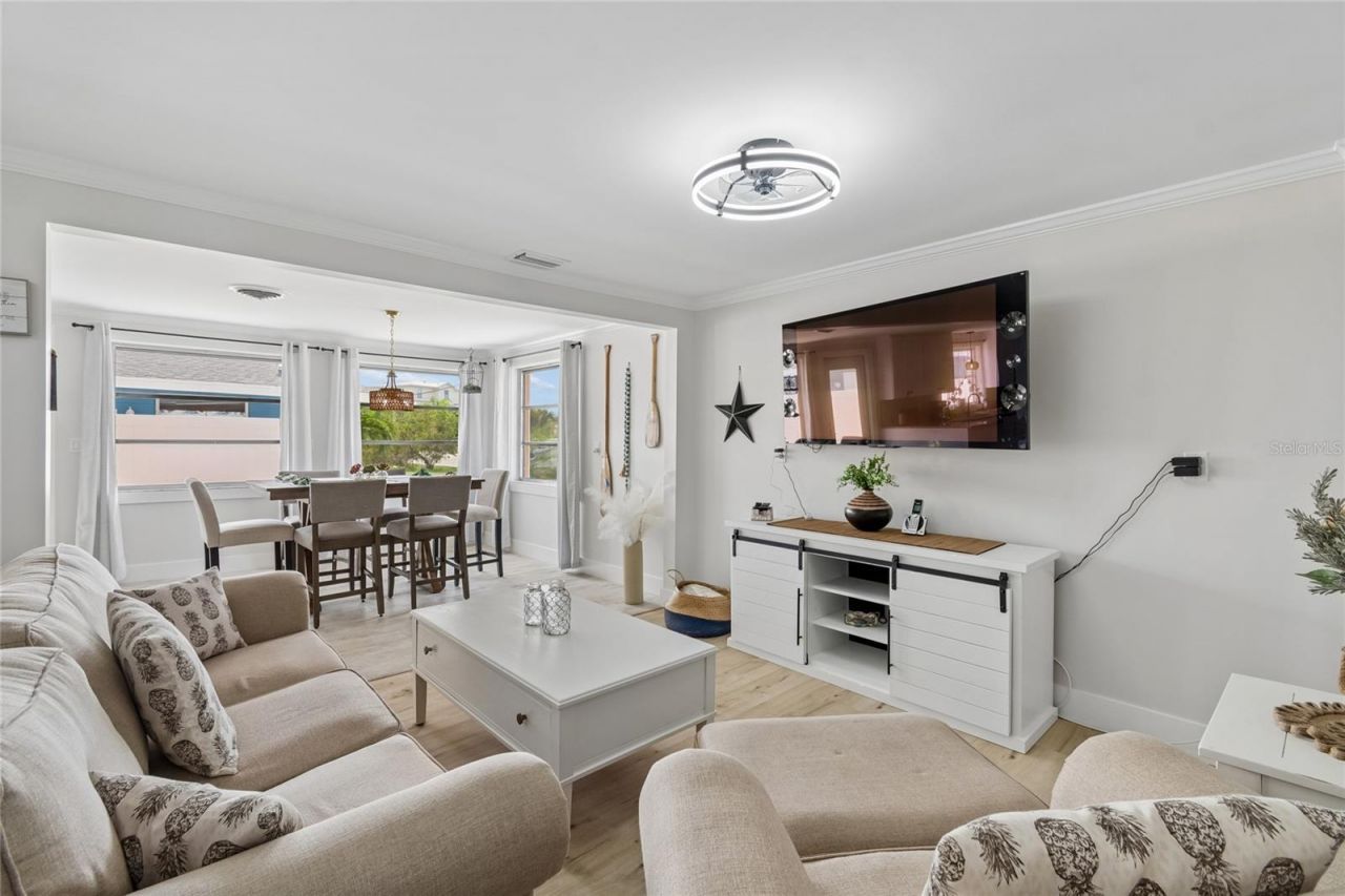 403 63rd Street , Holmes Beach, FL 34217 Photo
