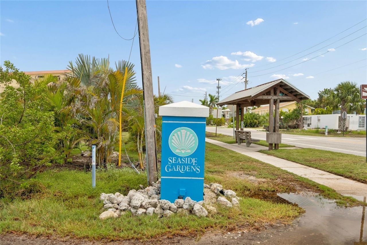 403 63rd Street , Holmes Beach, FL 34217 Photo