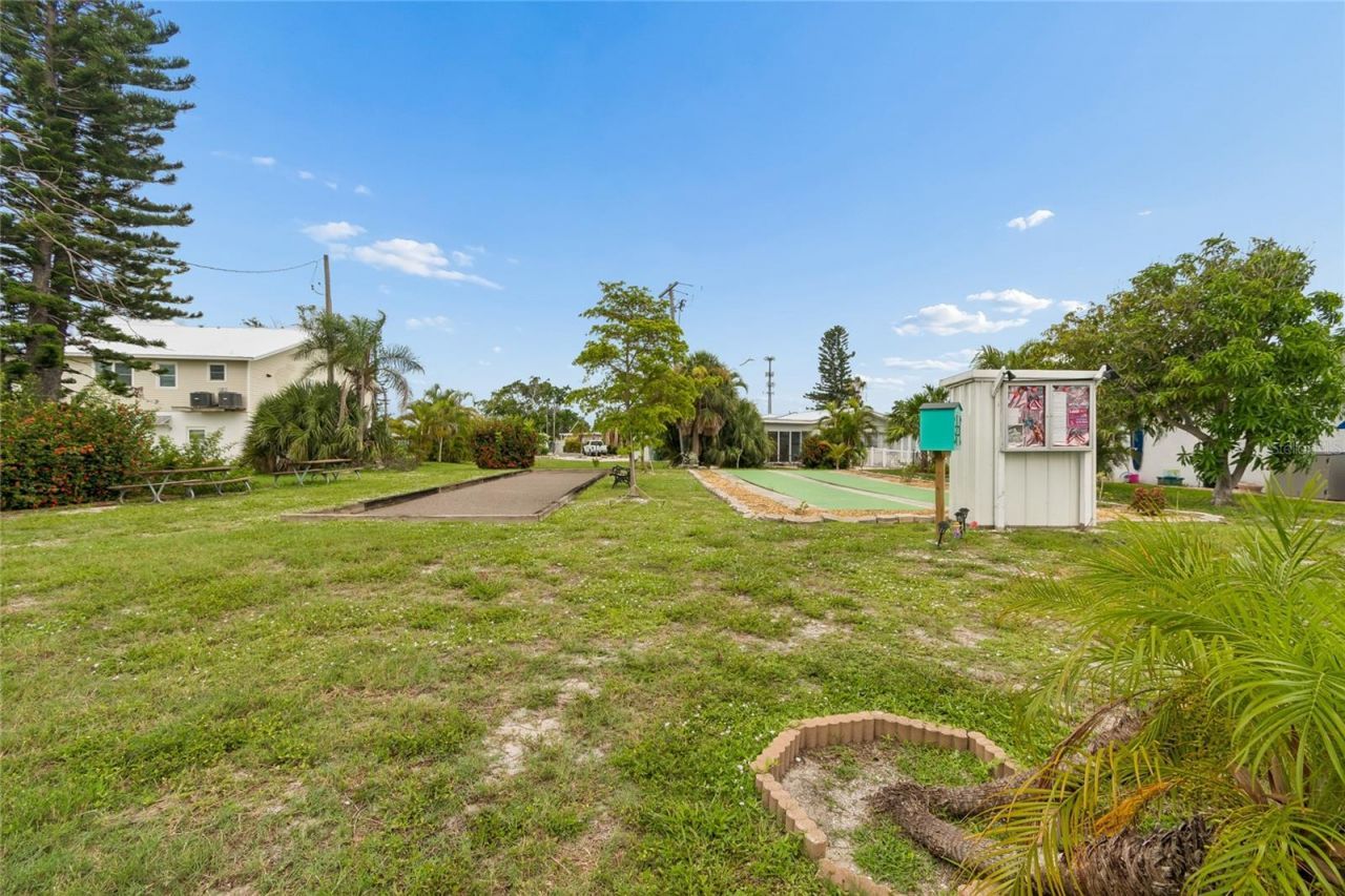 403 63rd Street , Holmes Beach, FL 34217 Photo