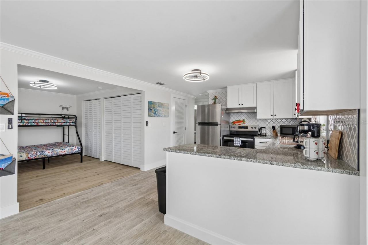403 63rd Street , Holmes Beach, FL 34217 Photo