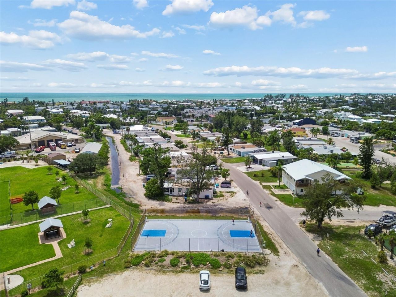 403 63rd Street , Holmes Beach, FL 34217 Photo
