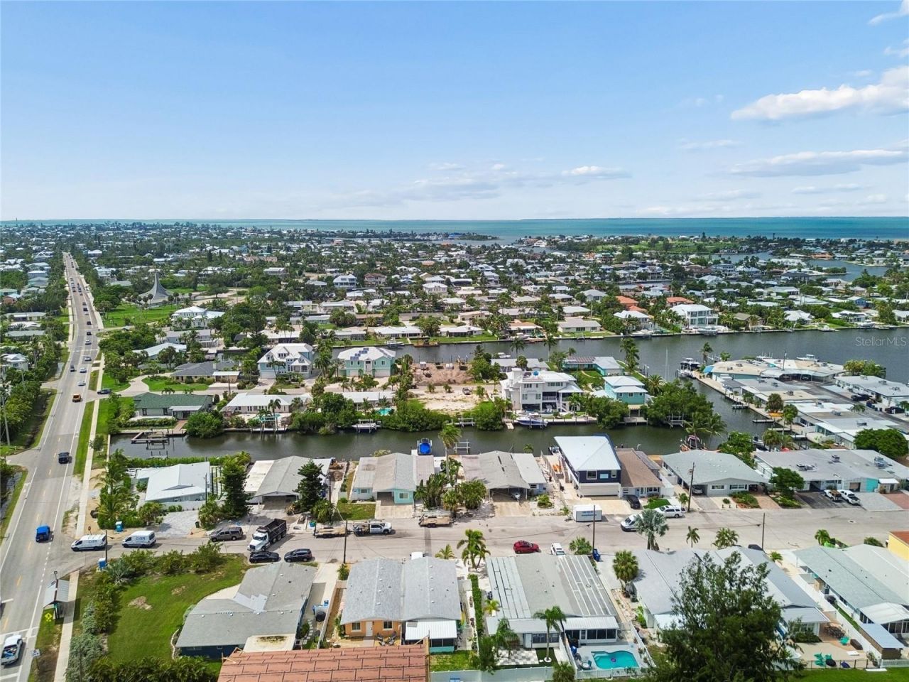 403 63rd Street , Holmes Beach, FL 34217 Photo