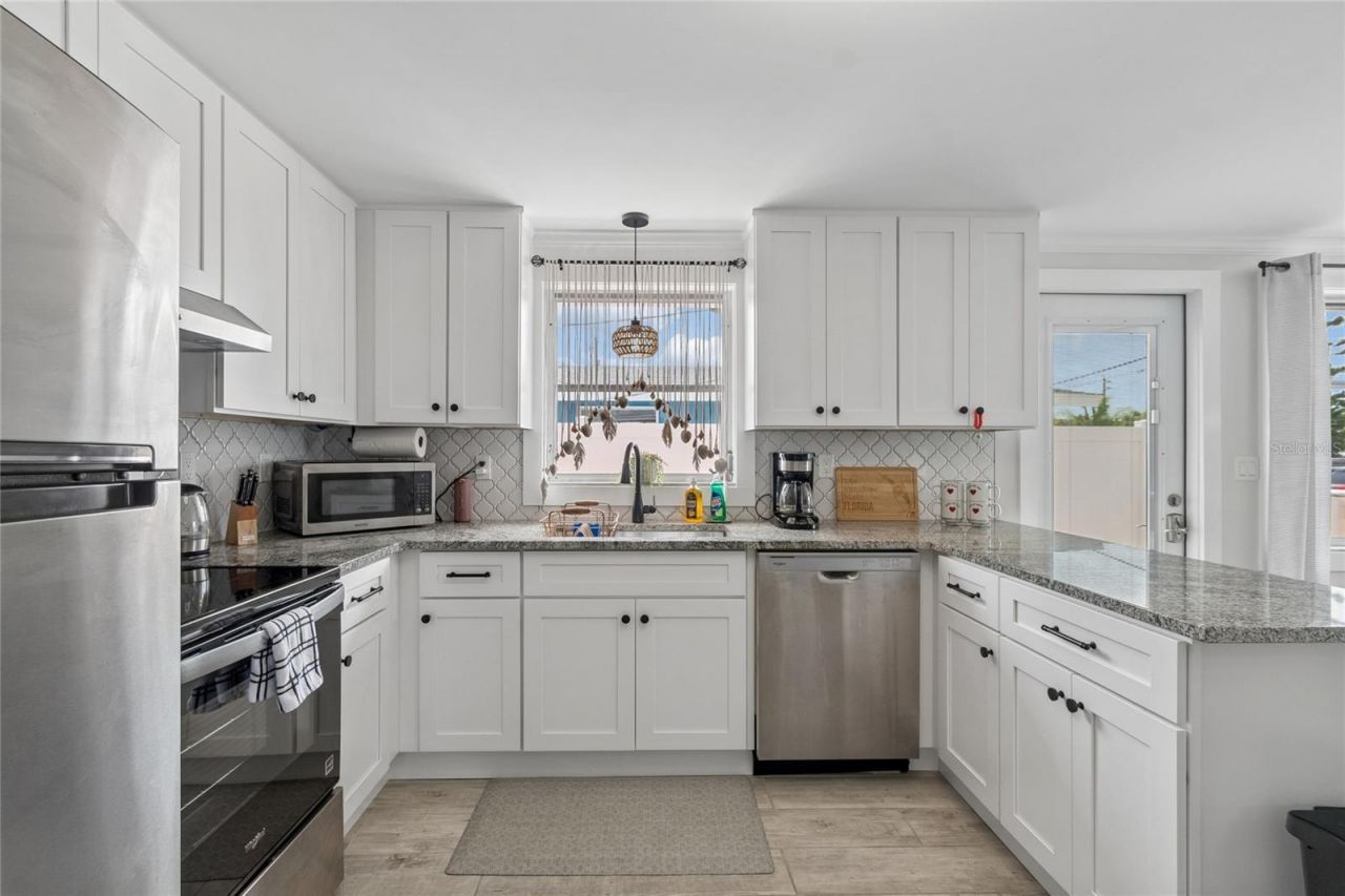 403 63rd Street , Holmes Beach, FL 34217 Photo