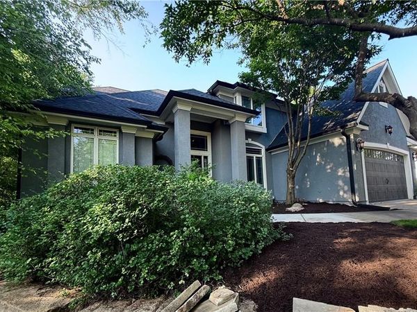 13810 Grove Avenue, Bonner Springs, KS 66012