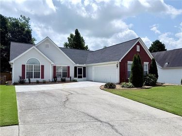 3349 Hampton Trace Court , Buford, GA 30519