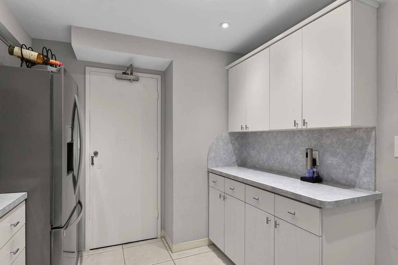 3550 Galt Ocean Drive, Unit 1707, Fort Lauderdale, FL 33308 Photo