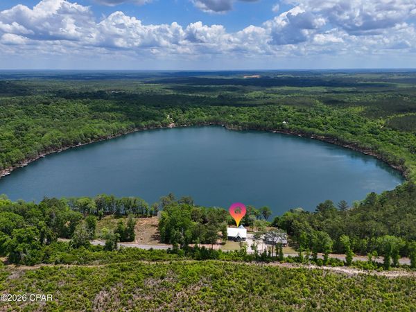 182 Blue Pond Circle , Ponce De Leon, FL 32455
