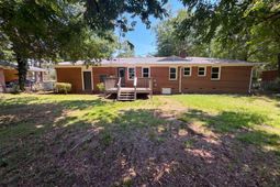 927 Greenlawn Drive  photo 4