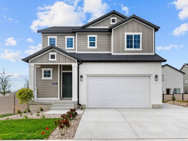 8204 W SENTINAL PEAK DR , Magna, UT 84044