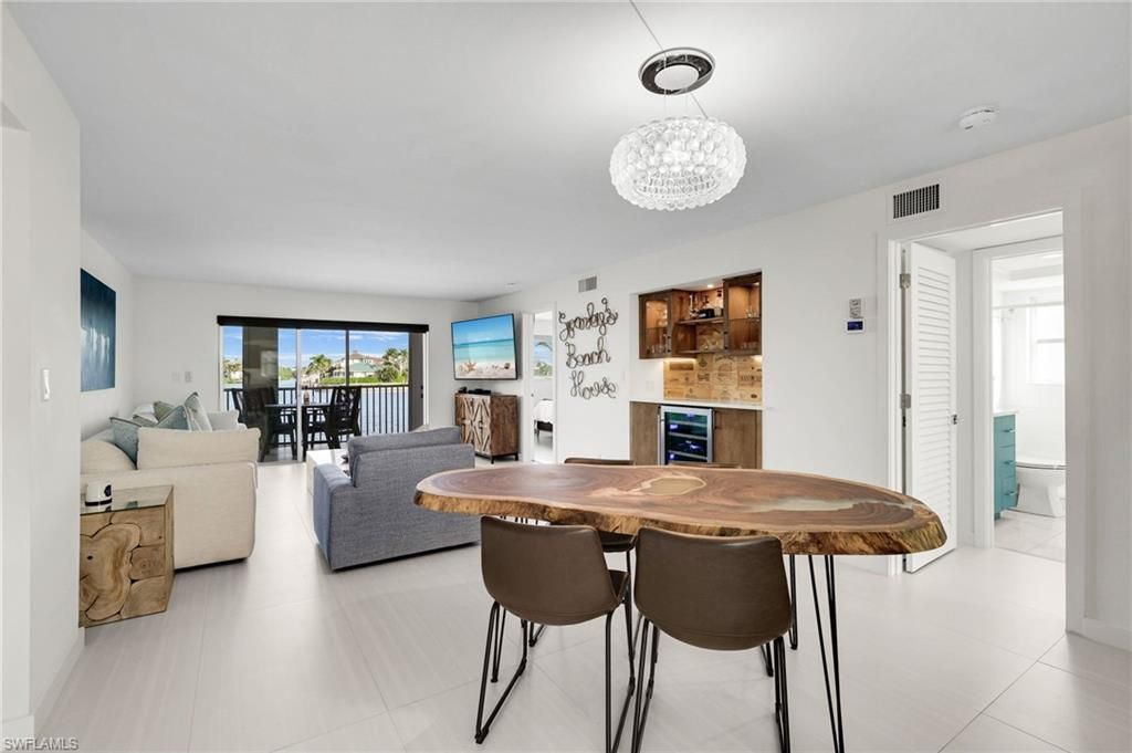 9486 Gulf Shore Dr, Unit A101, Naples, FL 34108 Photo