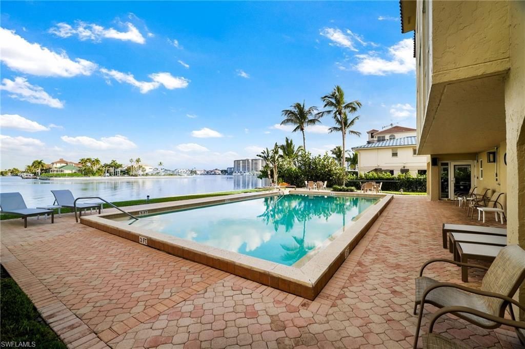 9486 Gulf Shore Dr, Unit A101, Naples, FL 34108 Photo