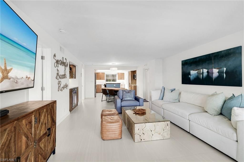 9486 Gulf Shore Dr, Unit A101, Naples, FL 34108 Photo