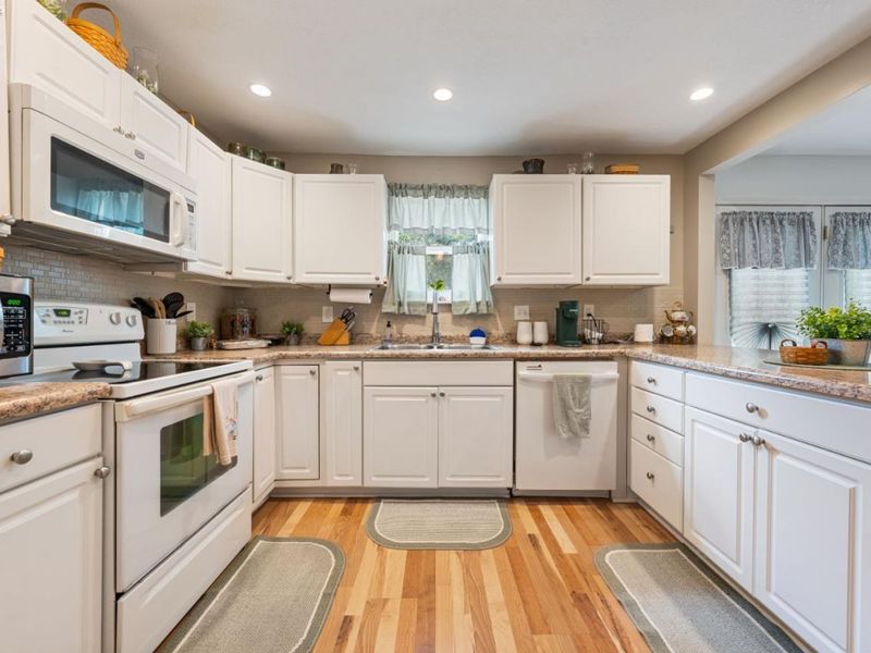 204 Bellevue Avenue, Sandusky, OH 44870 Photo 7