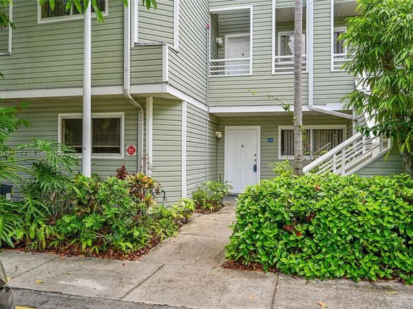 3453 NW 44th St , Unit 107, Oakland Park, FL 33309