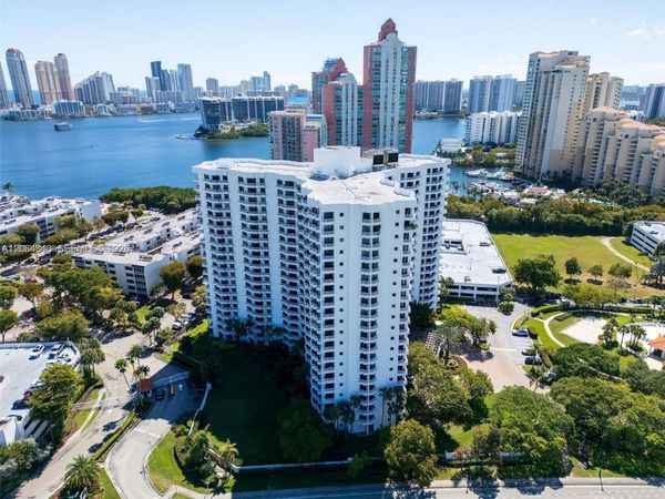 3300 NE 191st St , Unit LP10, Aventura, FL 33180