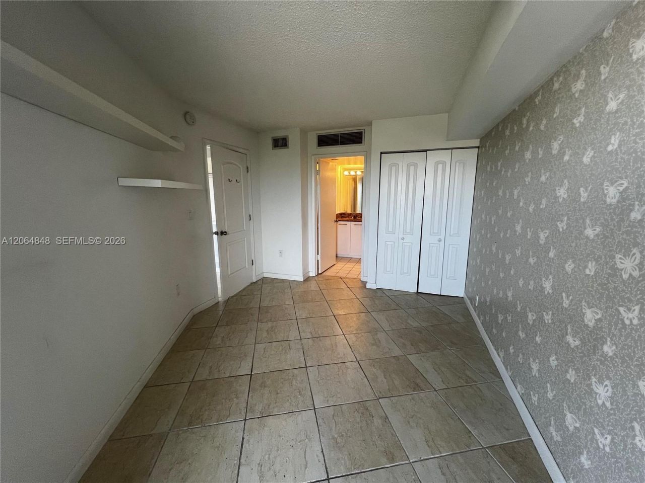 3300 NE 191st St, Unit LP10, Aventura, FL 33180 Photo