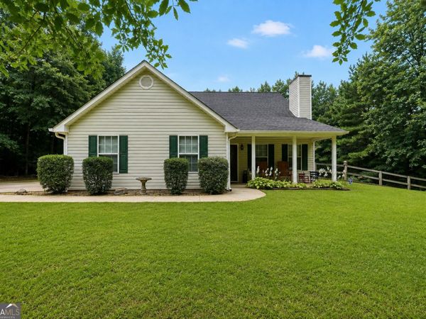95 Five Oaks Drive, Covington, GA 30014