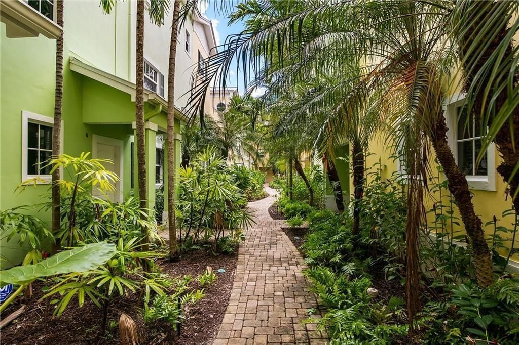 708 SE 15th Street, Unit 3, Fort Lauderdale, FL 33316 Photo