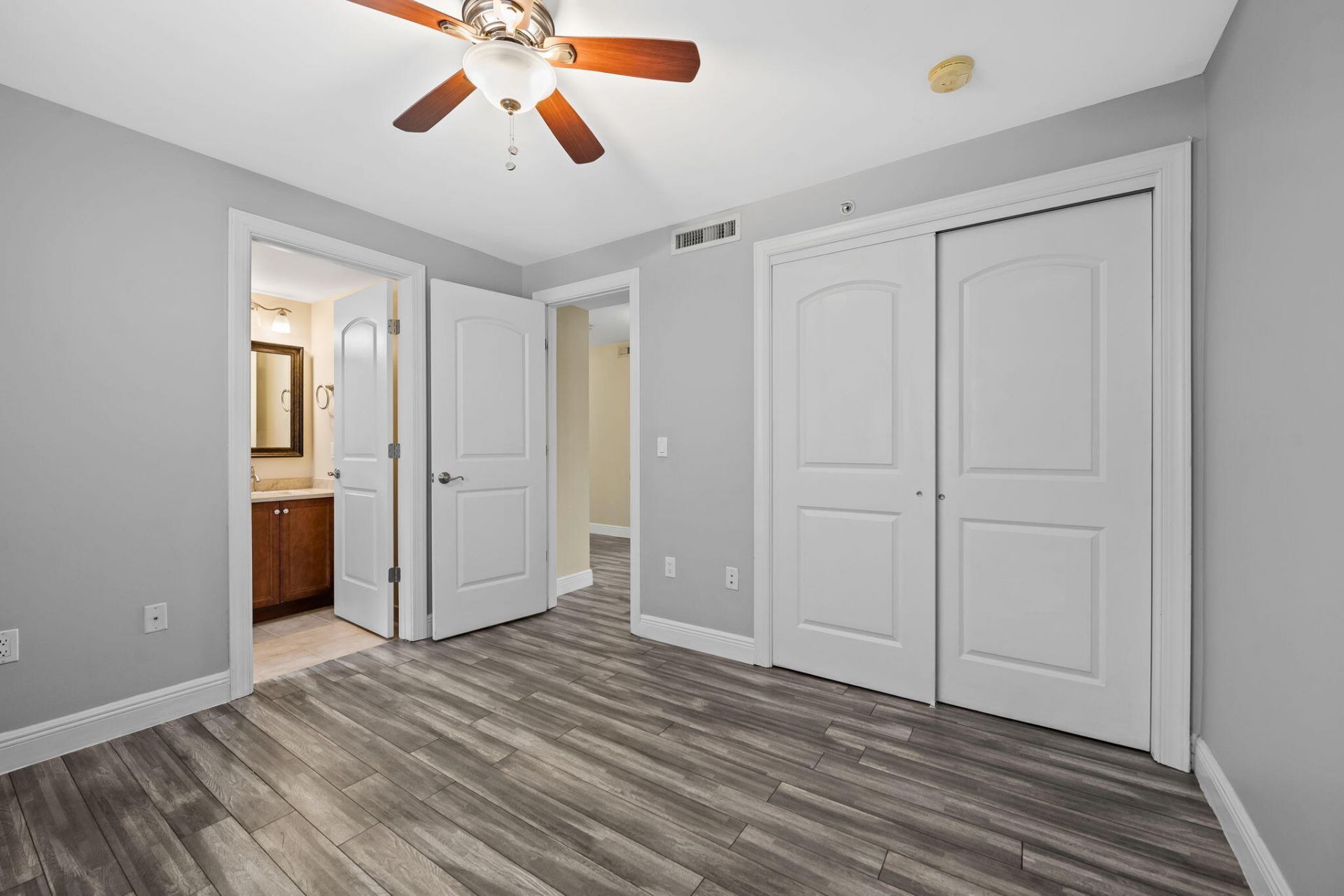 708 SE 15th Street, Unit 3, Fort Lauderdale, FL 33316 Photo