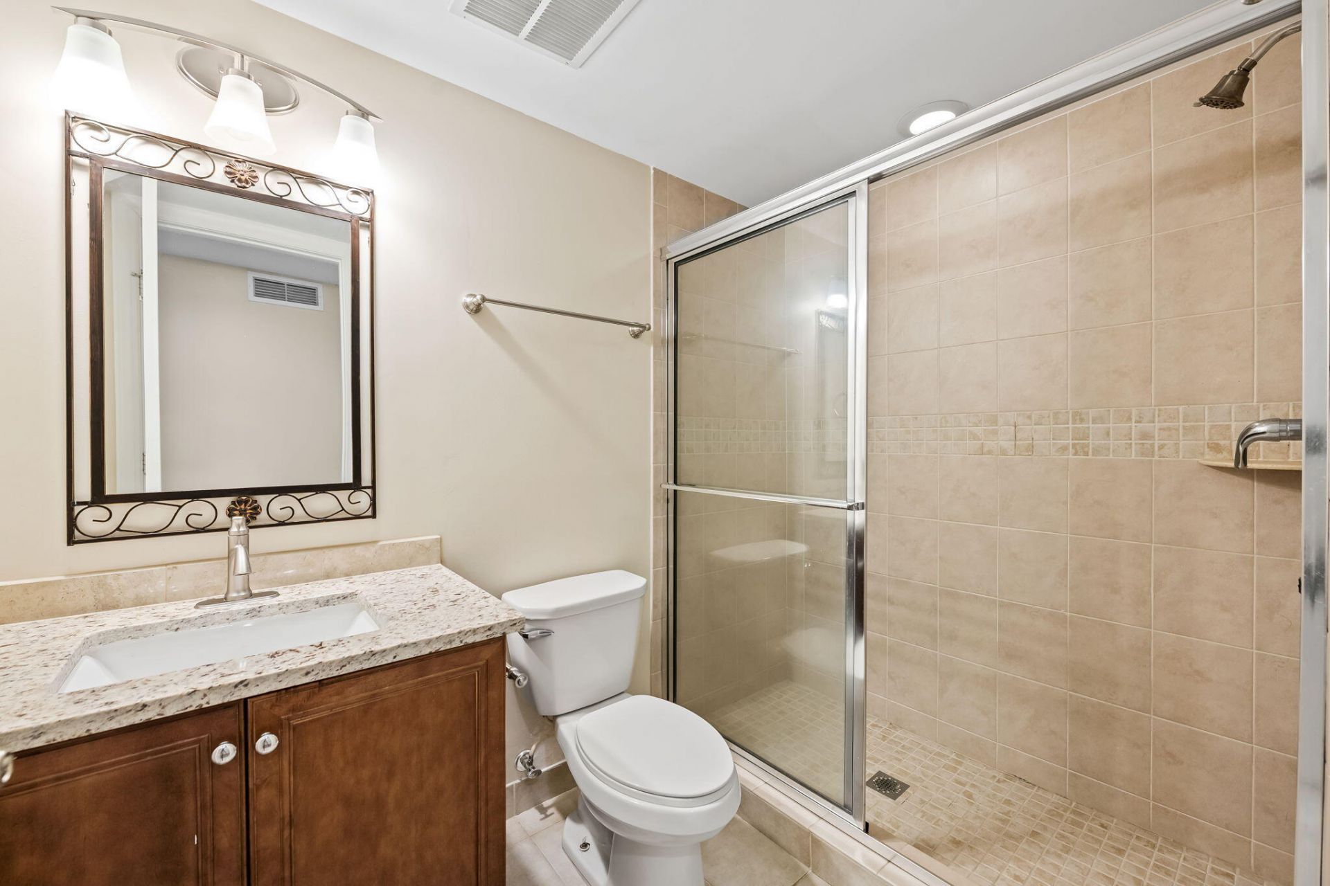 708 SE 15th Street, Unit 3, Fort Lauderdale, FL 33316 Photo