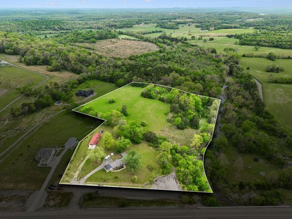 7102 Hartsville Pike , Lebanon, TN 37087
