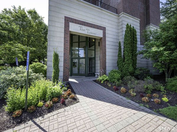 49 Rose, Unit 208, Branford, CT 06405
